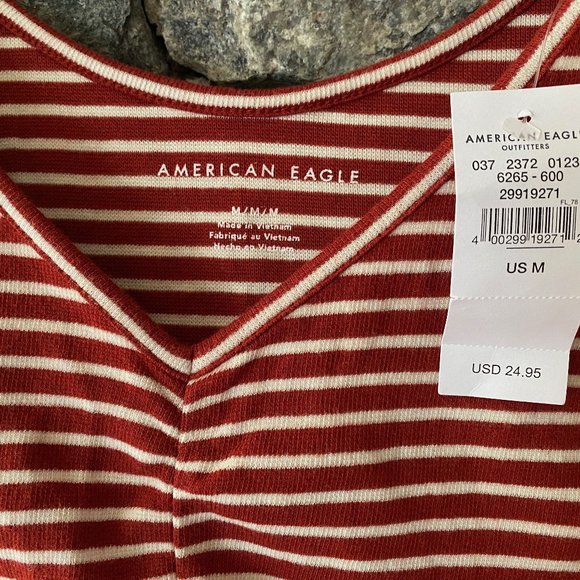 American Eagle Outfitters Red White Stripe Crop Top  Sz Med NWT - Picture 2 of 2